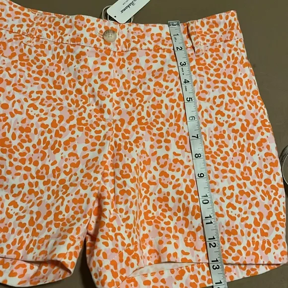🆕 Tommy Bahama Boracay Charming Cheetah 5-Inch Shorts – Size 0