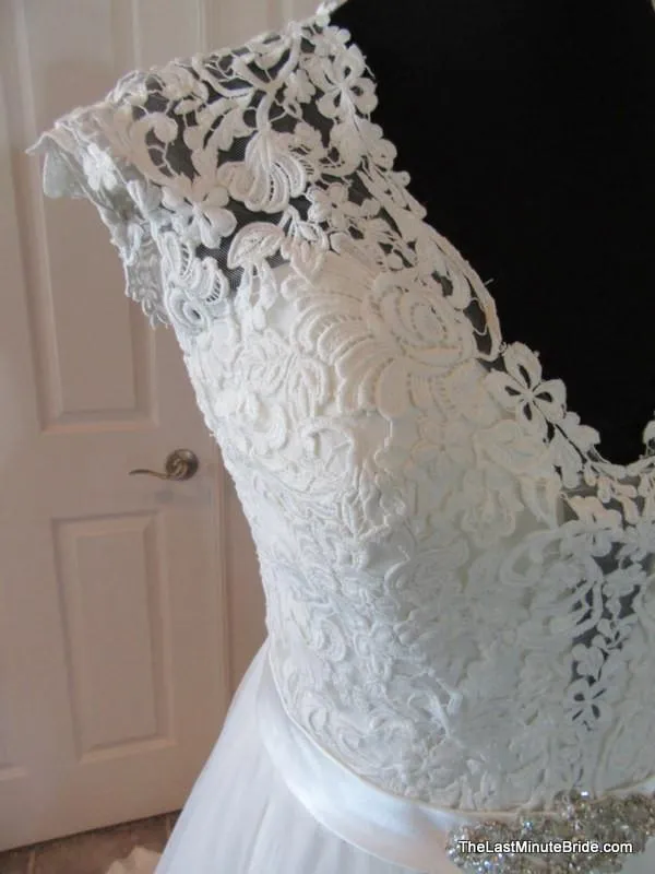 Allure Bridals 2810