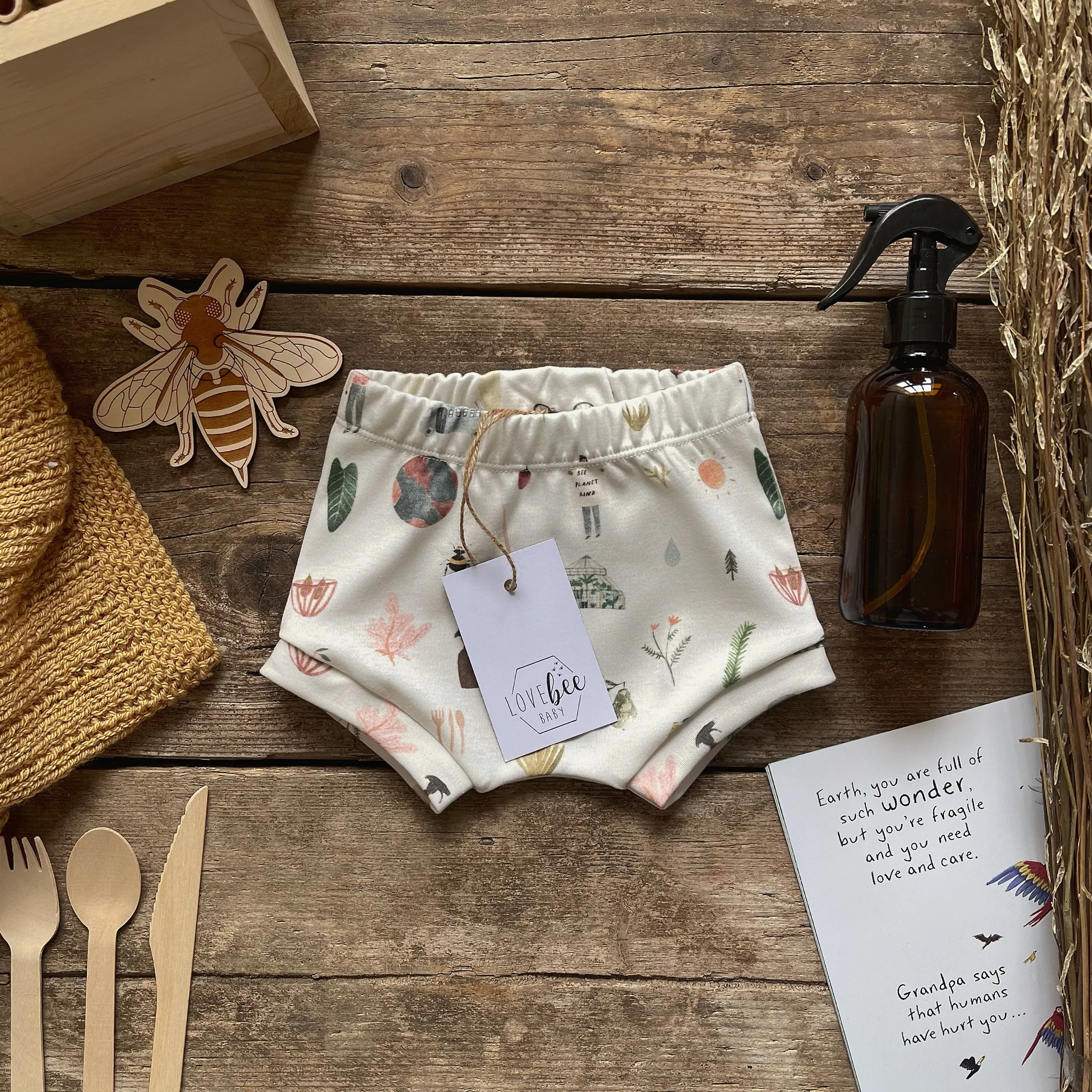 Bee Planet Kind Shorts | Ready To Post