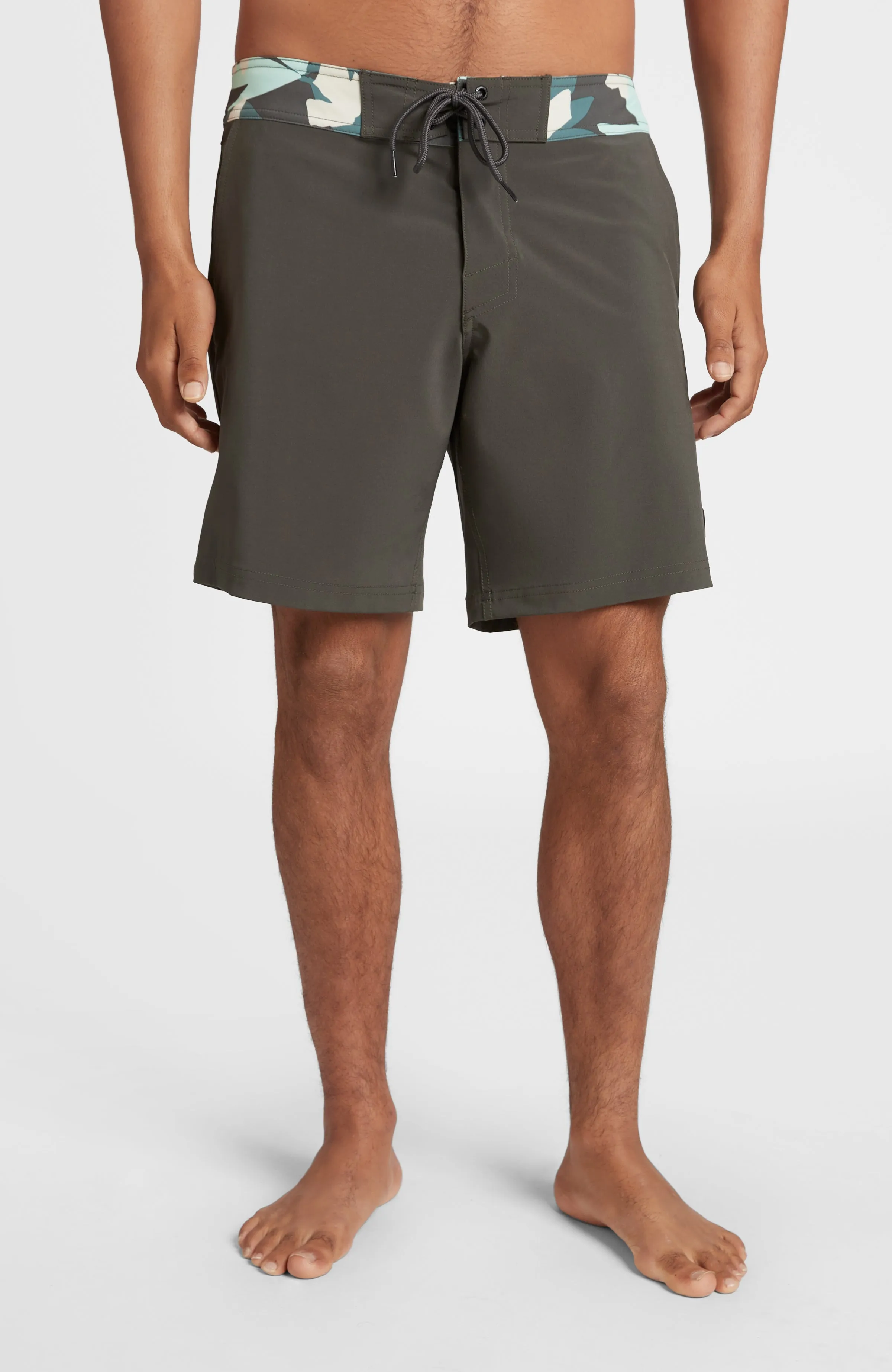 Camorro 17'' Boardshorts | Raven