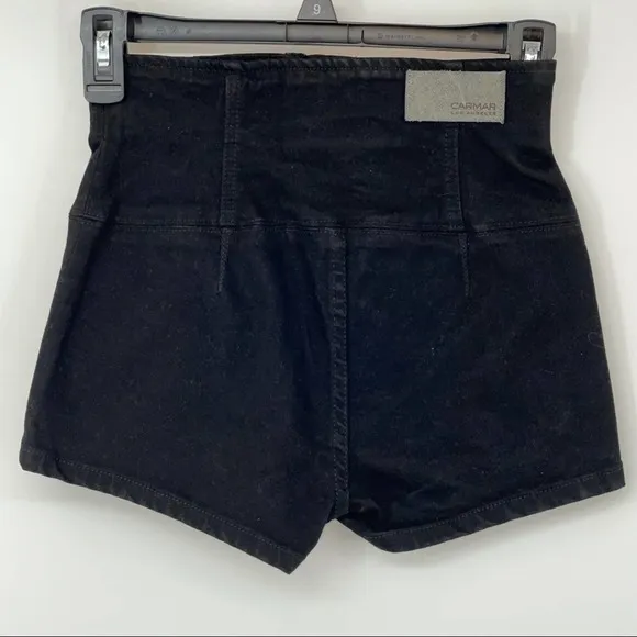 CARMAR BUTTON FLY STRETCH JEAN SHORTS SIZE 23