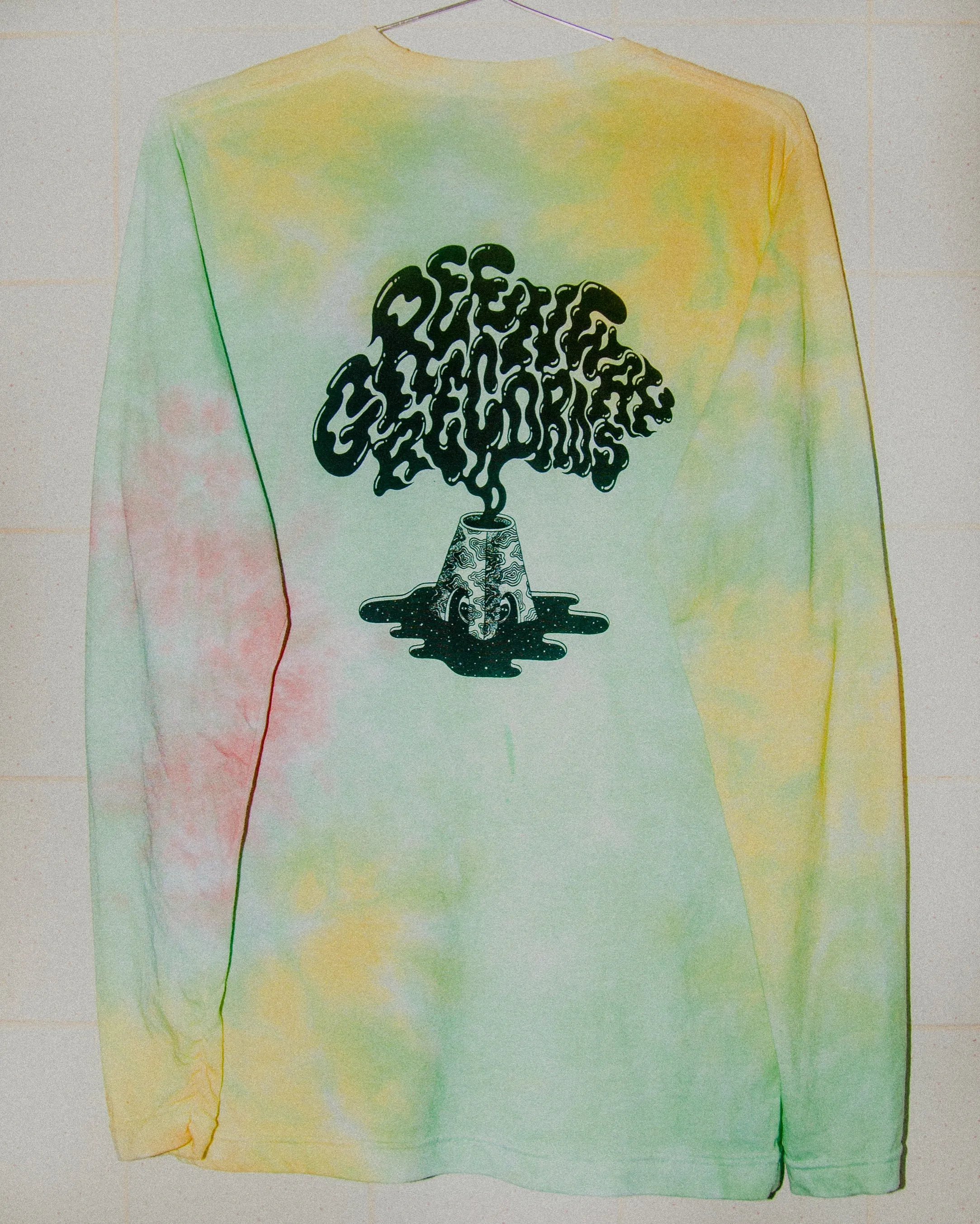 Cotton Candy Floating vEYEnyl Long Sleeve