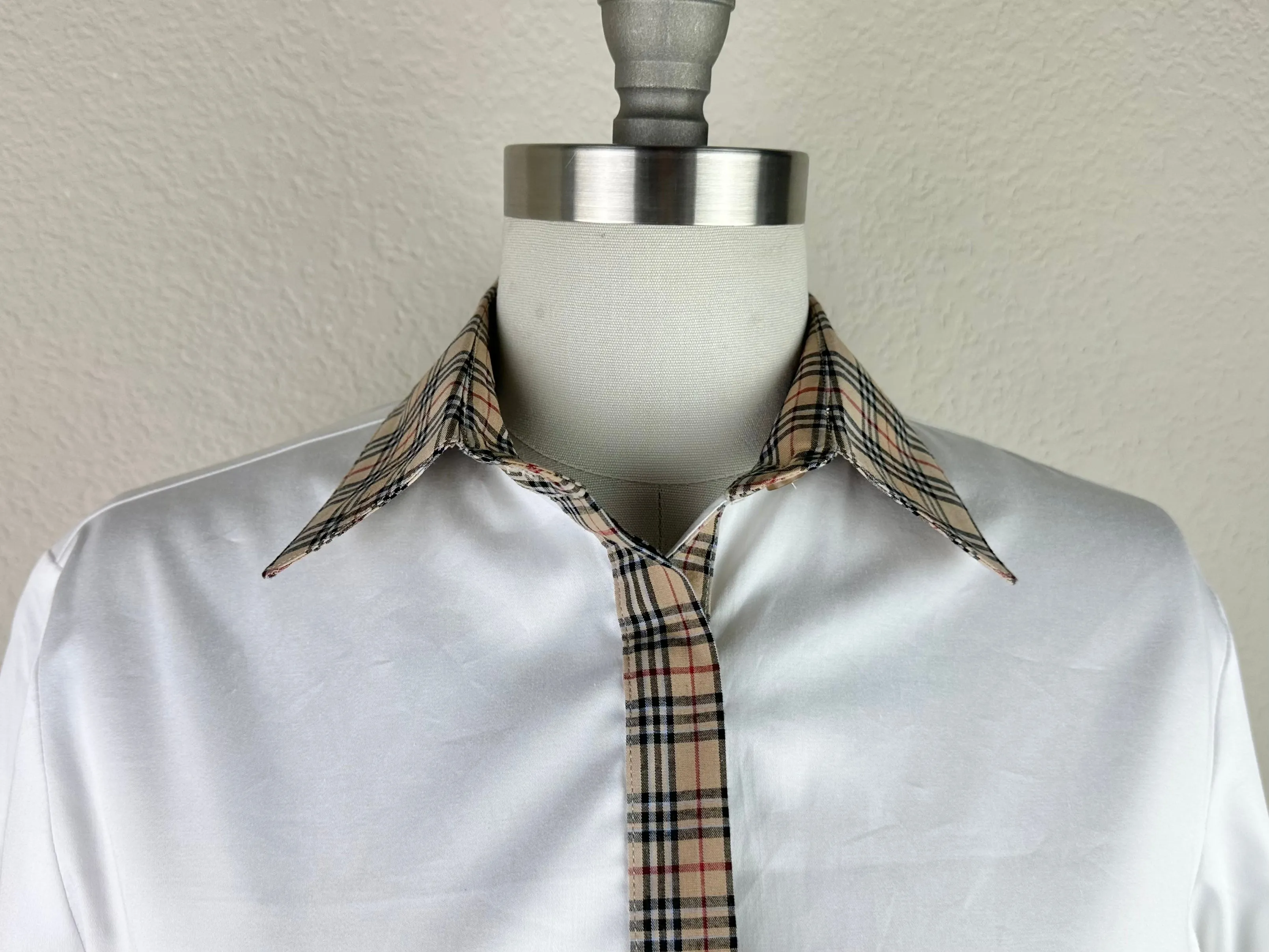 CR Tradition White Stretch Cotton Sateen with Tan Plaid - FINAL SALE
