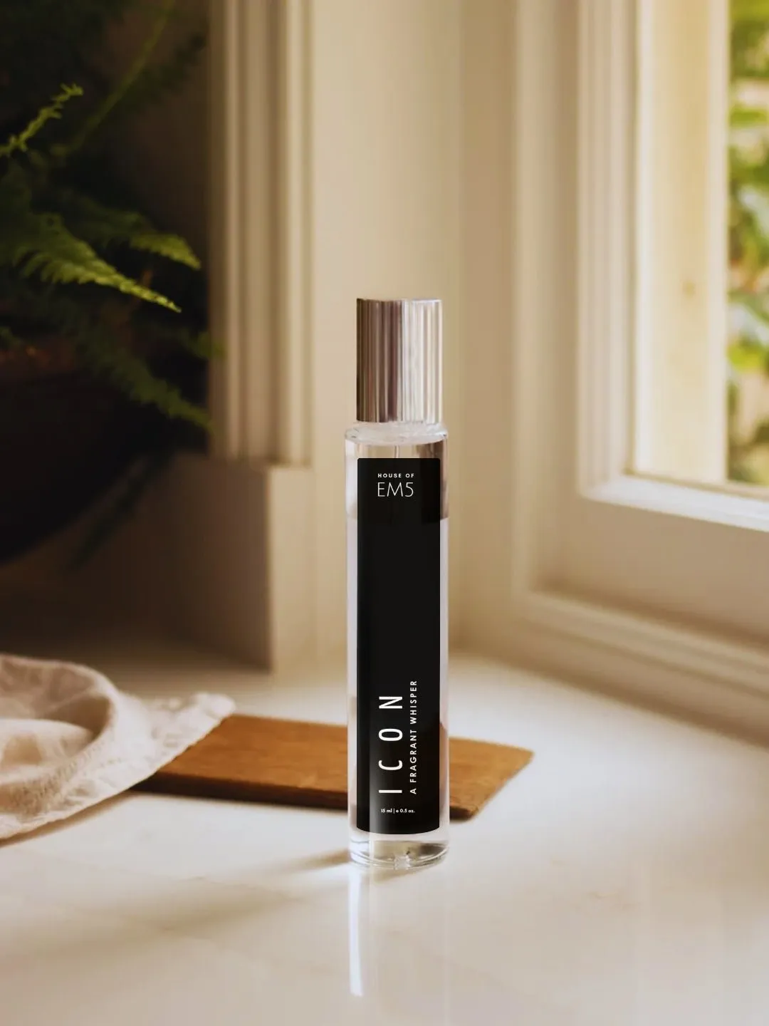 EM5™ Icon Perfume EDP Spray for Men |  Aromatic Citrus Fresh Spicy Fragrance Accords | Luxury Gift for Him | Variants Available: 50 ml Spray / 15 ml Spray