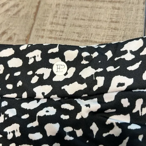 EP New York 16” High Rise Black And White Print Golf Skirt Size XL