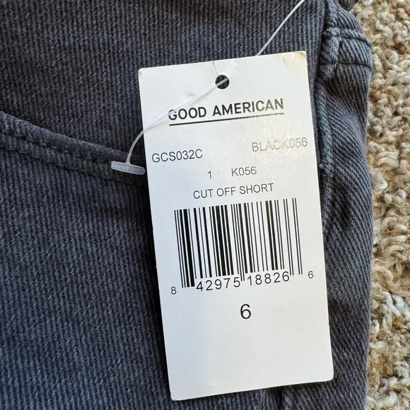 Good American Cut Off Shorts