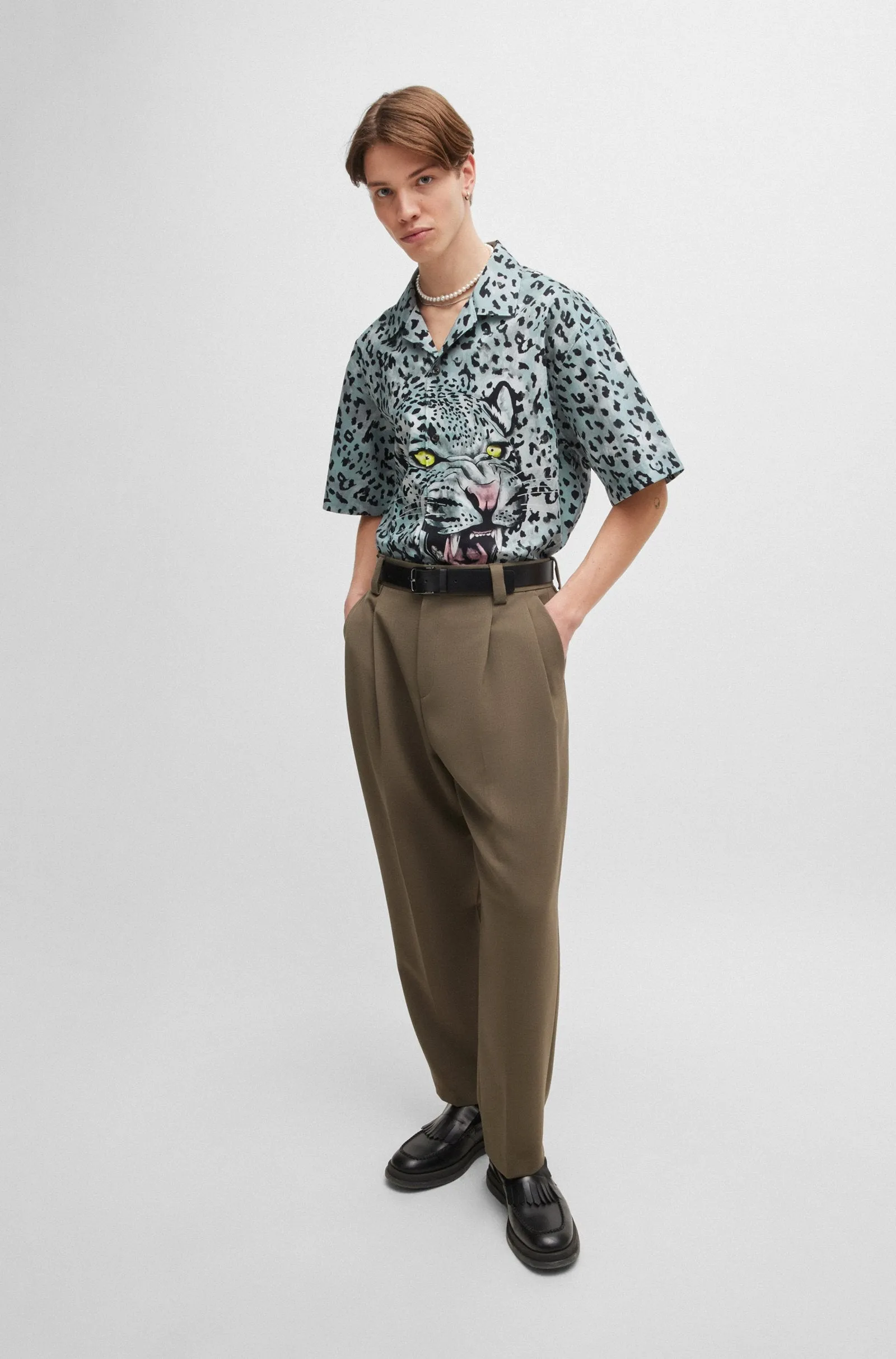 HUGO Casual Shirts Oversize Fit in Cotton - EGEENO 10261074 01-50519646