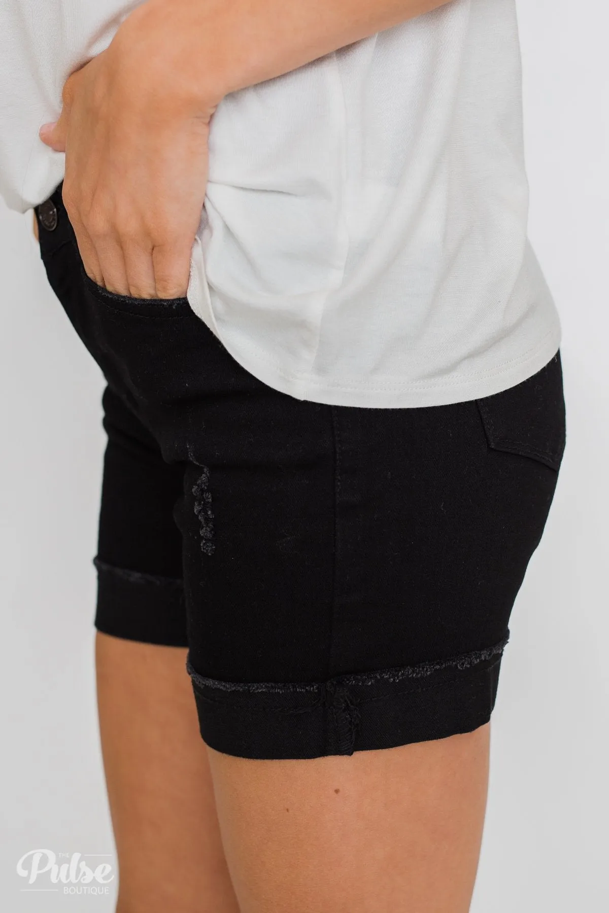 KanCan Eloise Shorts- Black