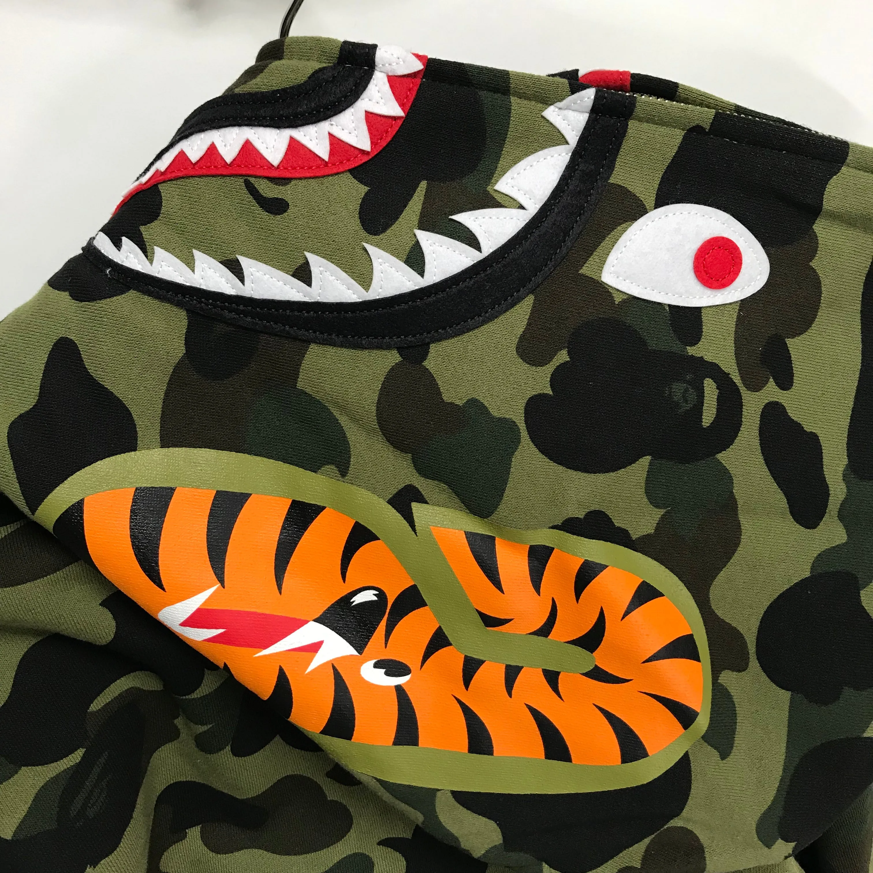 [L] DS! A Bathing Ape Bape 1st Camo Shark WGM Full Zip Hoodie