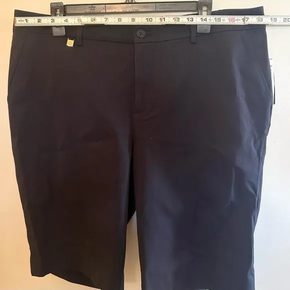 Lauren Ralph Lauren Navy Twill Stretch Cotton Shorts Womens Plus Size 14W NWT