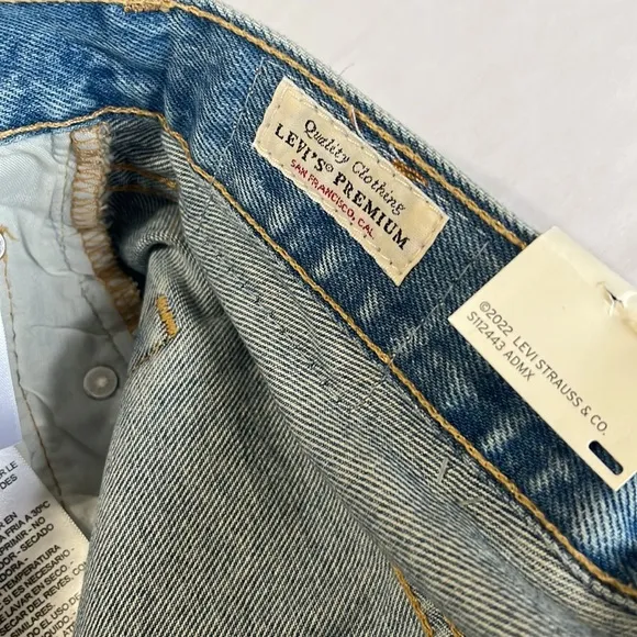 Levi’s 501 Premium Cut off Jean Shorts Fault Line Size 29