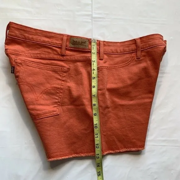 Levi's Cut Off Jean Denim Shorts Womens 16 (36) Stretch Distress Raw Hem Orange‎