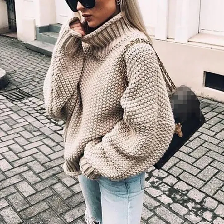 Leyna Turtleneck