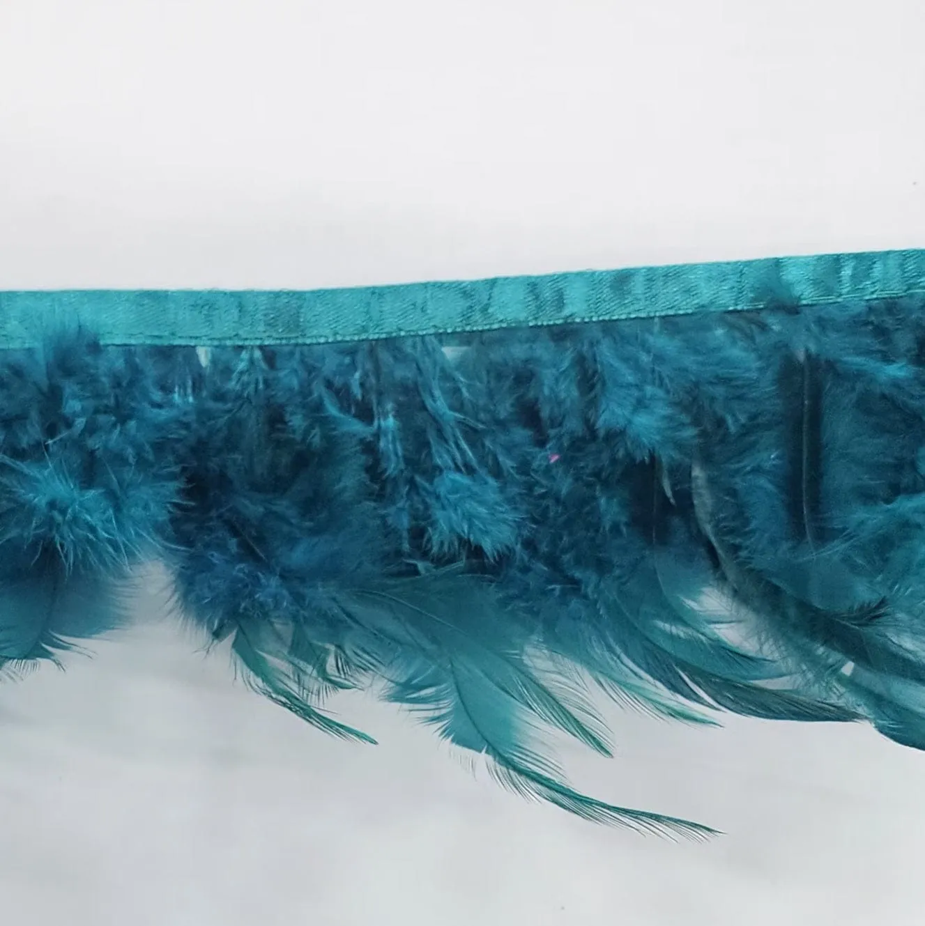 Light Weight Feather Trimming
