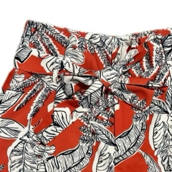 LUCY PARIS Orange/White/Black Tropical Print Belt Waist Shorts {Small}
