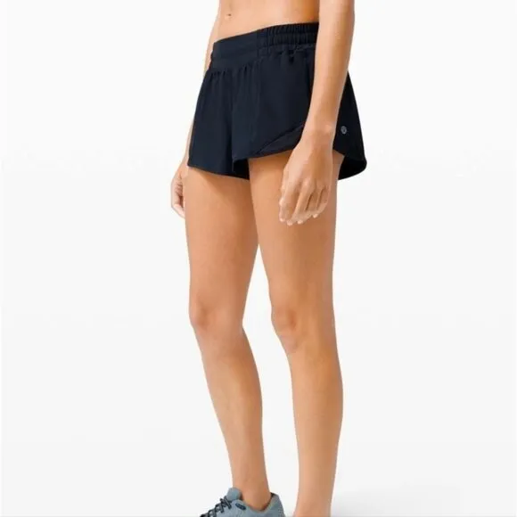 Lululemon Hotty Hot Short II *2.5&quot; True Navy