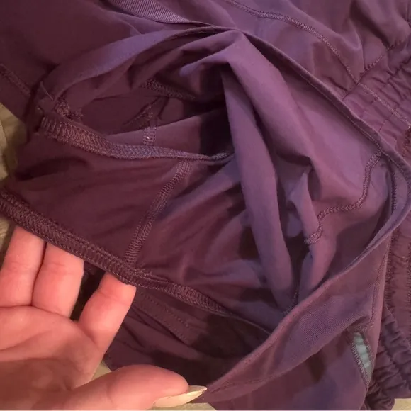 Lululemon Hotty Hot Short II *Long 4&quot; size 4 color Marvel Purple