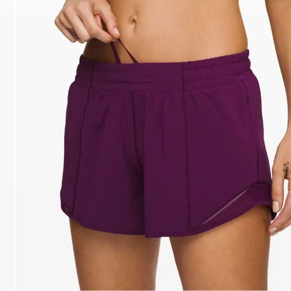 Lululemon Hotty Hot Short II *Long 4&quot; size 4 color Marvel Purple