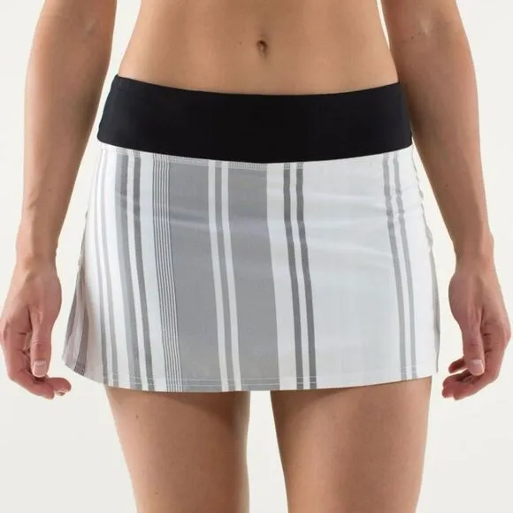 Lululemon Run: Pace Setter Skirt. Black,Grey, White. Size 8 Excellent Condition!