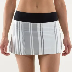 Lululemon Run: Pace Setter Skirt. Black,Grey, White. Size 8 Excellent Condition!