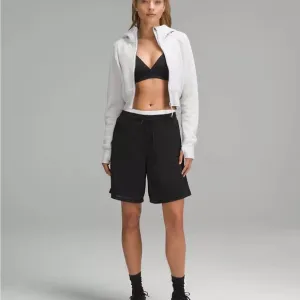 Lululemon Women’s Athletic Shorts - Relaxed Fit Mesh Shorts 8” Sz 8 Black color