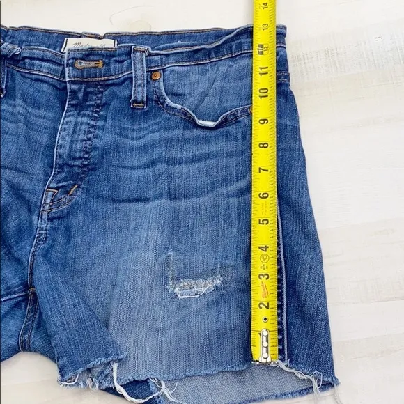 MADEWELL HiRise Skinny Custom Distressed Short