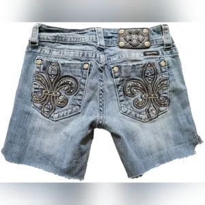 Miss Me Aztec Cutoff Premium Denim Jeans Shorts - Size 27 - EUC