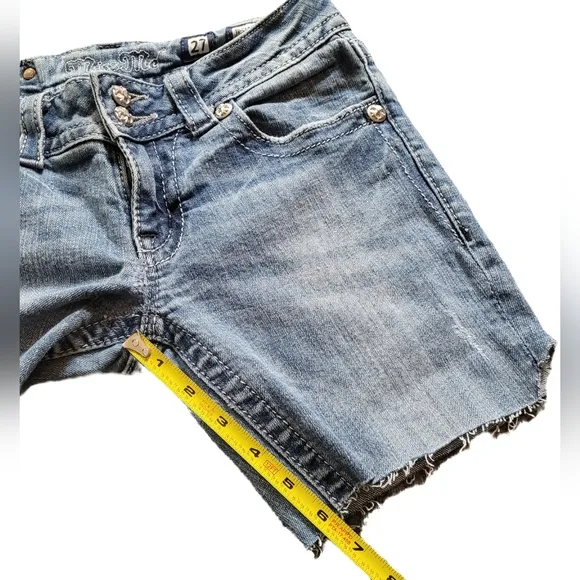 Miss Me Aztec Cutoff Premium Denim Jeans Shorts - Size 27 - EUC