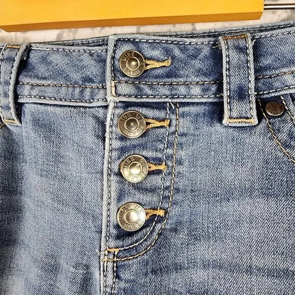 Miss Me Mid Rise Button Fly Jean Shorts Distressed Faded Medium Wash Size 27