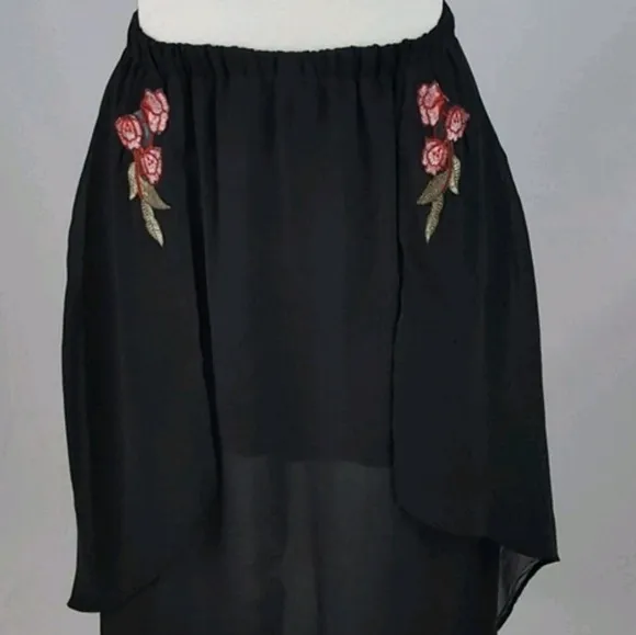 Monteau - Black Floral Tiered Sheer Maxi Skirt