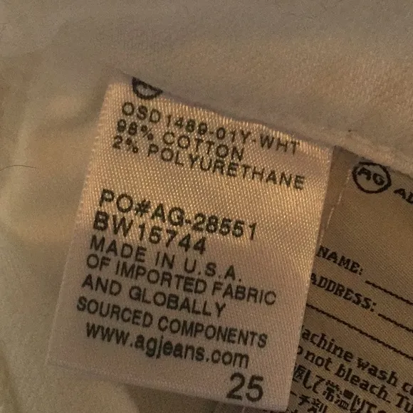 NWOT AG The Hailey Ex-Boyfriend Roll-Up Jean Shorts