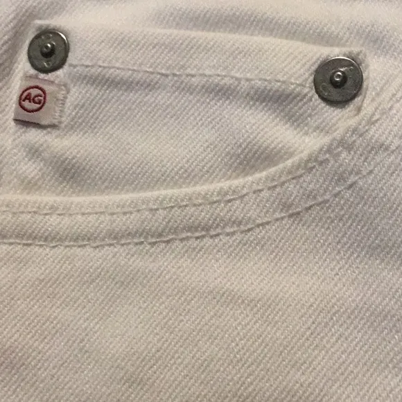 NWOT AG The Hailey Ex-Boyfriend Roll-Up Jean Shorts