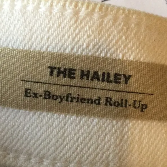 NWOT AG The Hailey Ex-Boyfriend Roll-Up Jean Shorts