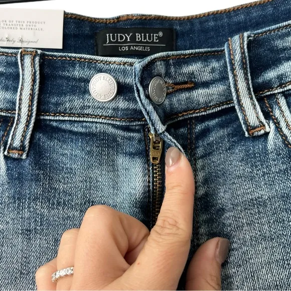 NWT Judy Blue High Waist Adjustable Button Distressed Shorts Stretch Size XL