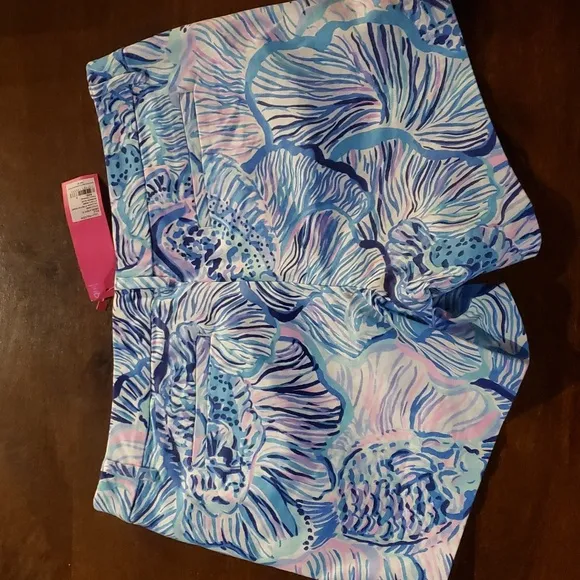 NWT Lilly Pulitzer Callahan Stretch Short Bermuda Blue Fishful Thinking