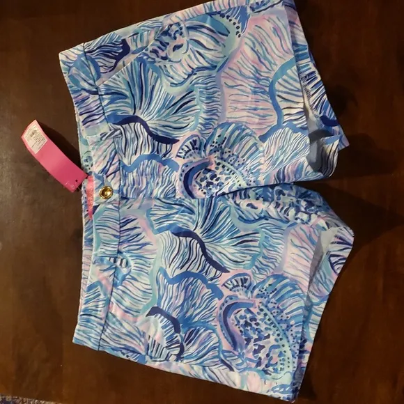 NWT Lilly Pulitzer Callahan Stretch Short Bermuda Blue Fishful Thinking
