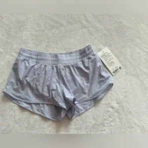 NWT Lululemon Hotty Hot Short II *2.5&quot; Serene Blue