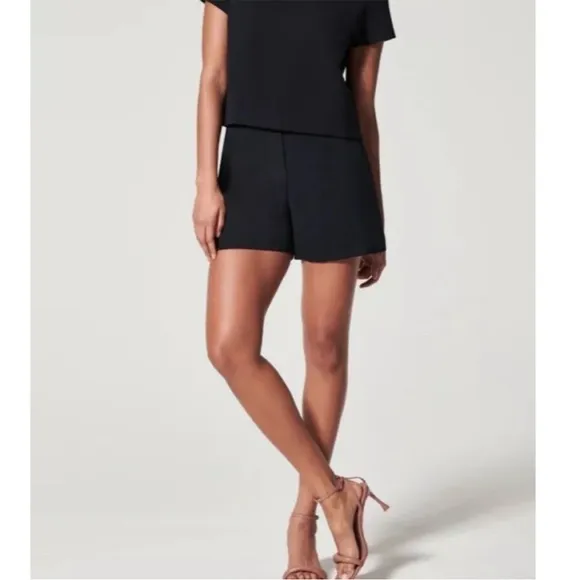 NWT Spanx the perfect A Line shorts black 1X