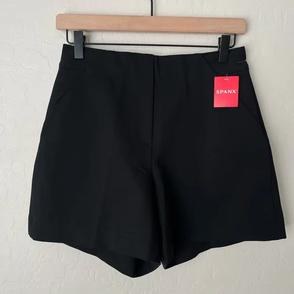 NWT Spanx the perfect A Line shorts black small