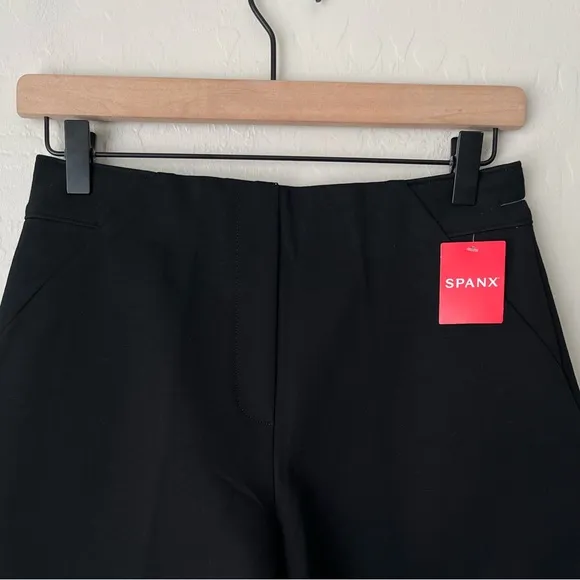 NWT Spanx the perfect A Line shorts black small