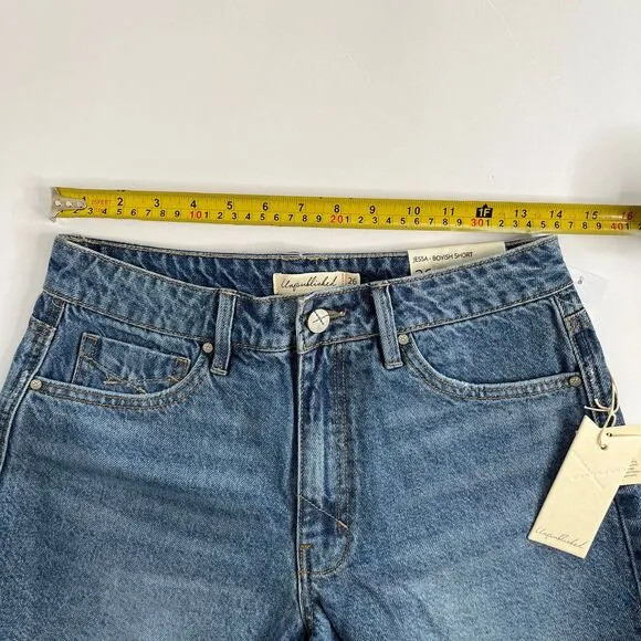 NWT Women’s Unpublished  Jessa-Boyish Denim Jean Short Size 26 #345
