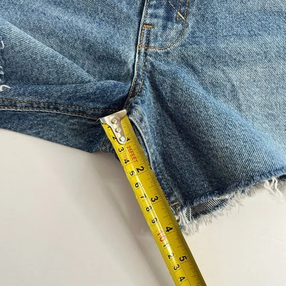 NWT Women’s Unpublished  Jessa-Boyish Denim Jean Short Size 26 #345