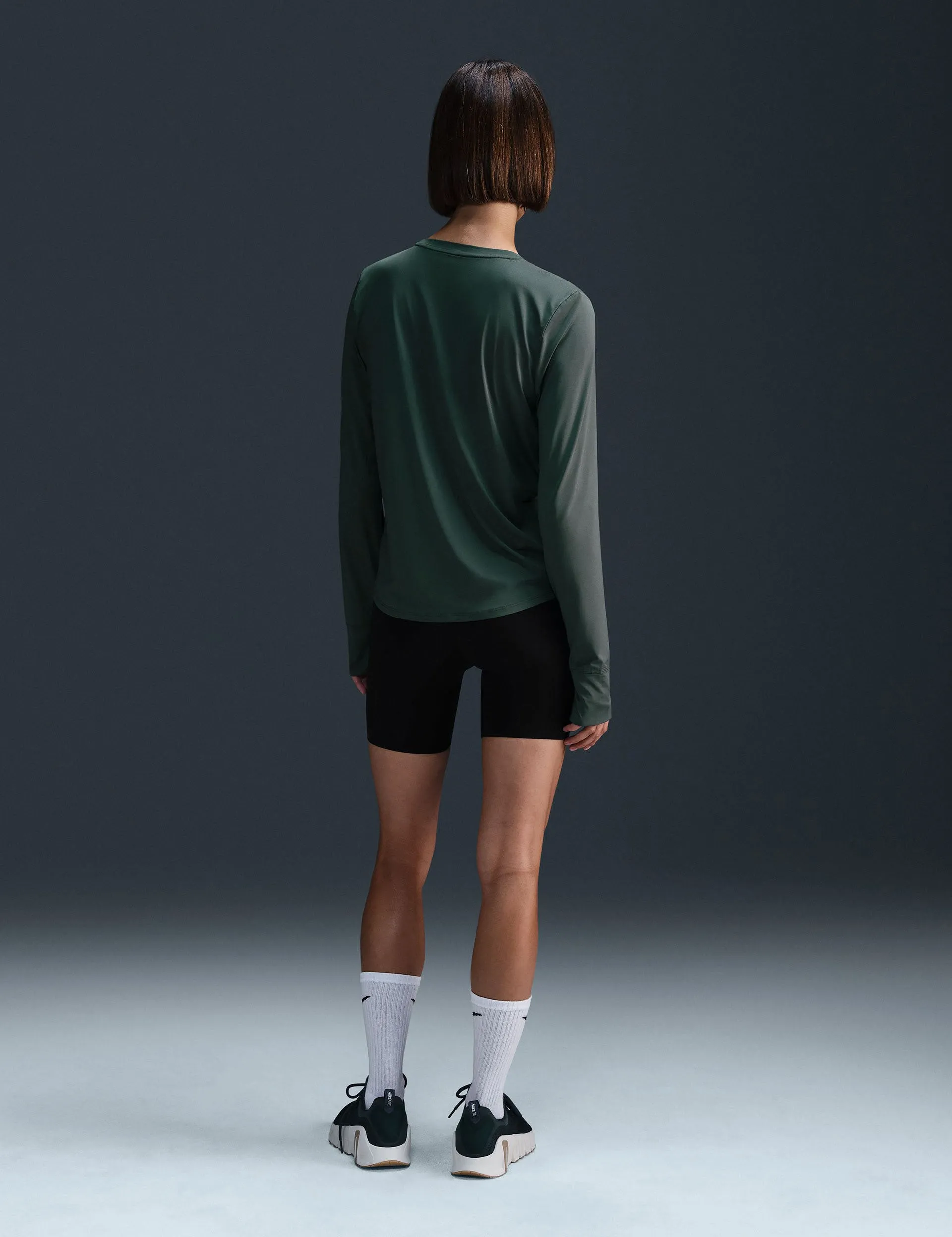 One Classic Dri-FIT Long-Sleeve Top - Vintage Green/Black