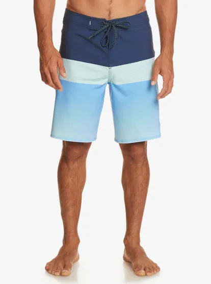 QUIKSILVER Surfsilk Panel 20 Boardshort - Naval Accademy