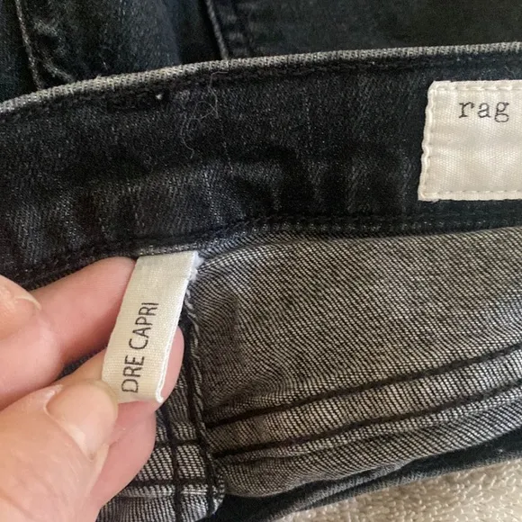 Rag &amp; Bone DRE Capri black wash great shorts. Has a nice little stretch to them