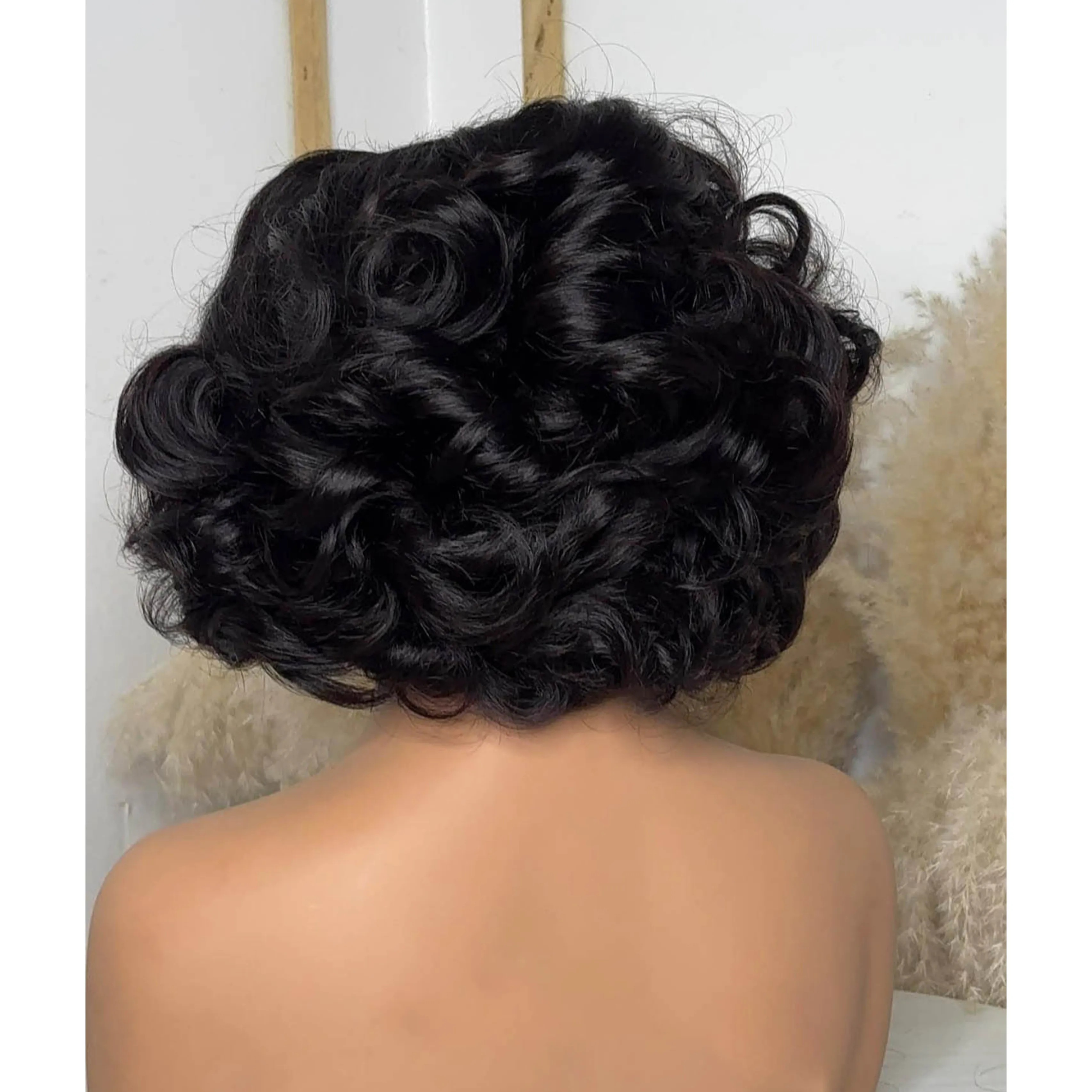 Short Bouncy Wave Natural Black Lace Closure Bob Wig