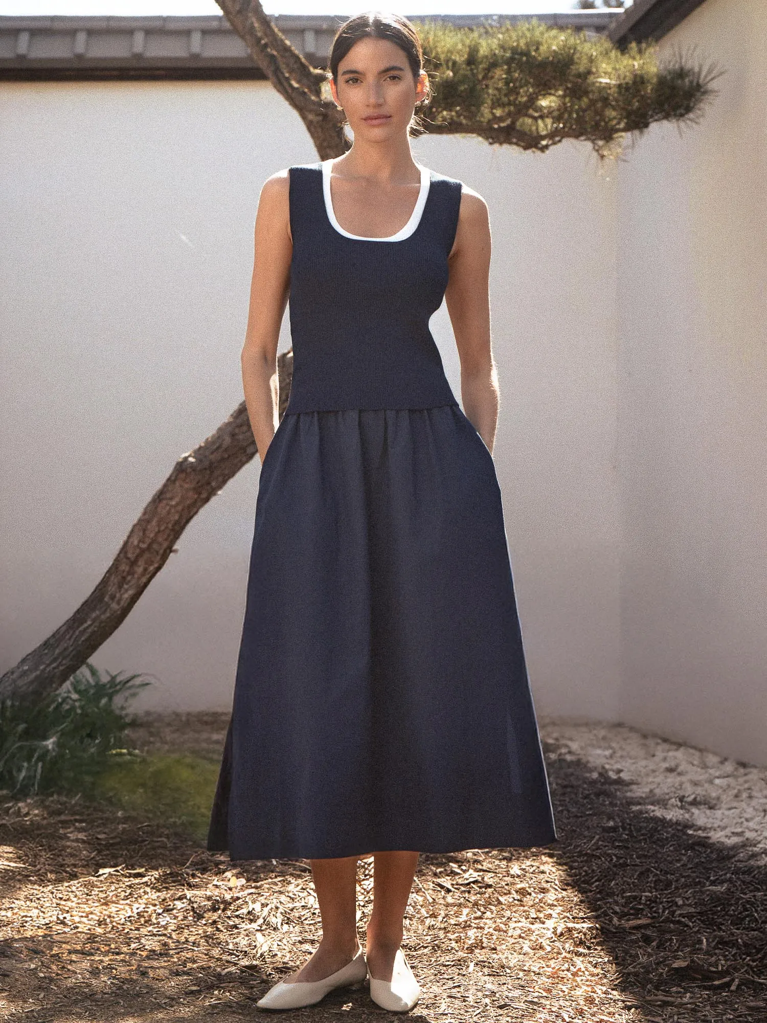 Sofia Sleeveless Dress - Navy/White