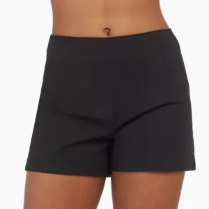 Spanx Classic Black On-the-Go Polished 6&quot; Stretch Shorts Size M