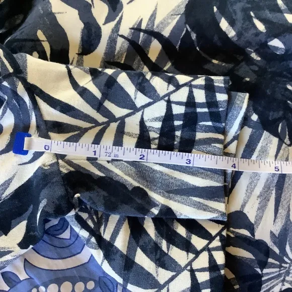 SPANX On the Go Print 4-Inch Shorts Tropical Palm Navy SZ XL
