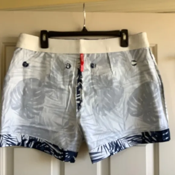 SPANX On the Go Print 4-Inch Shorts Tropical Palm Navy SZ XL